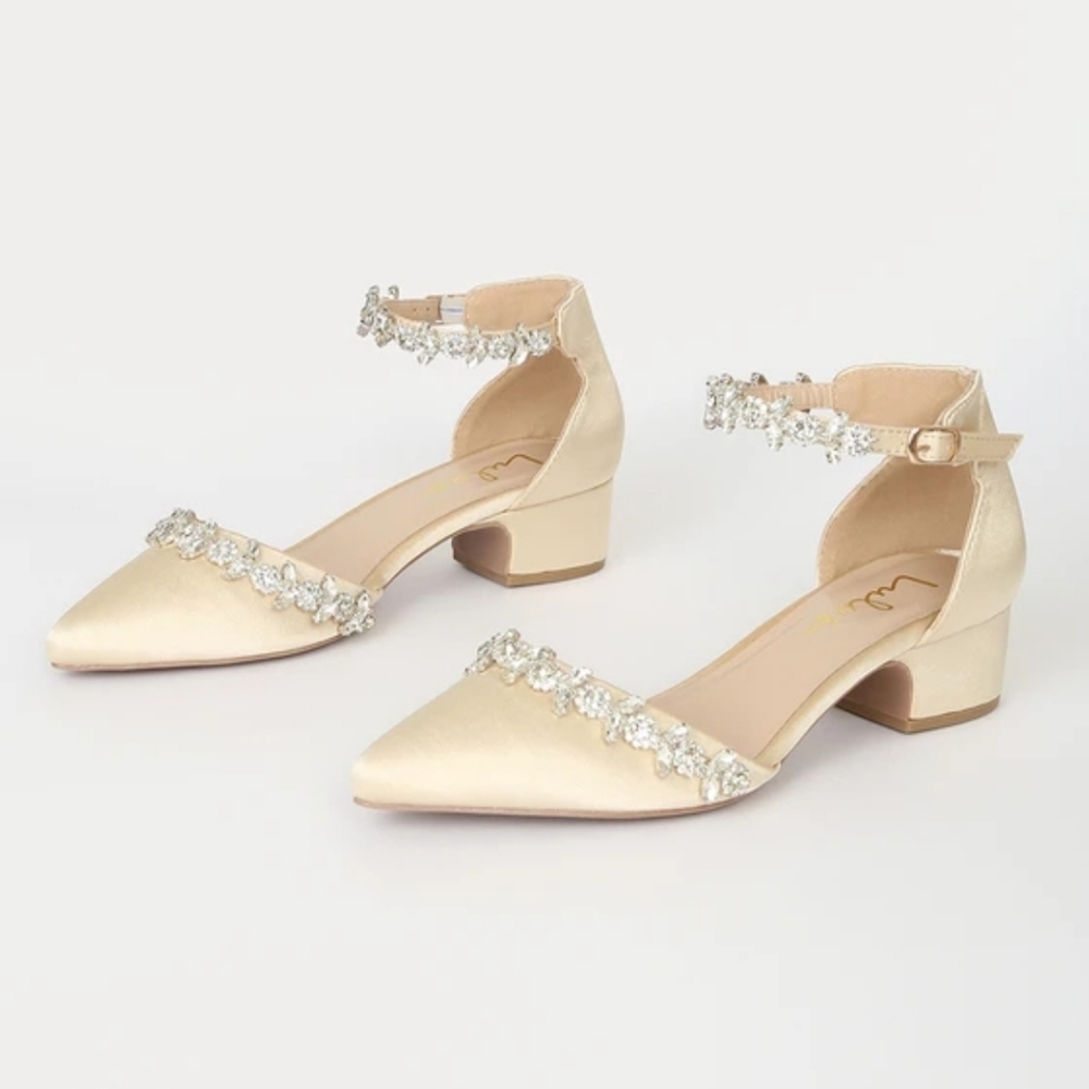 New Lulus Champaign Satin Heeled Flats